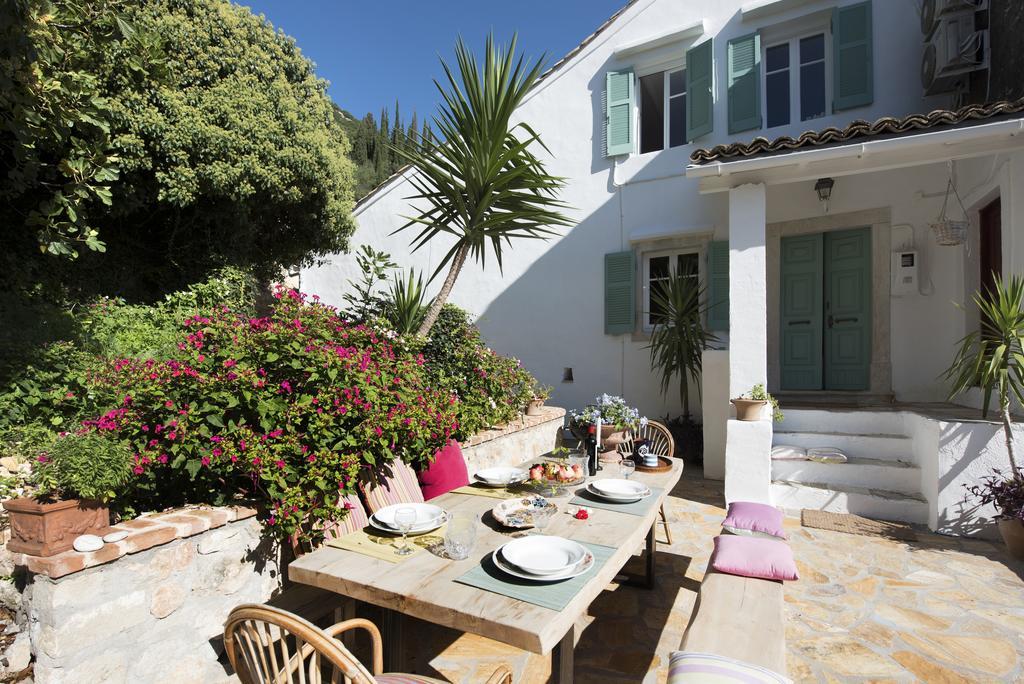 White Jasmine Cottage Áno Korakiána Exterior foto
