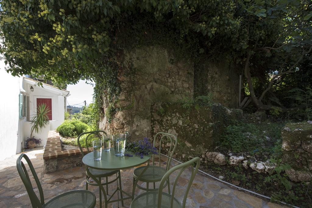 White Jasmine Cottage Áno Korakiána Exterior foto